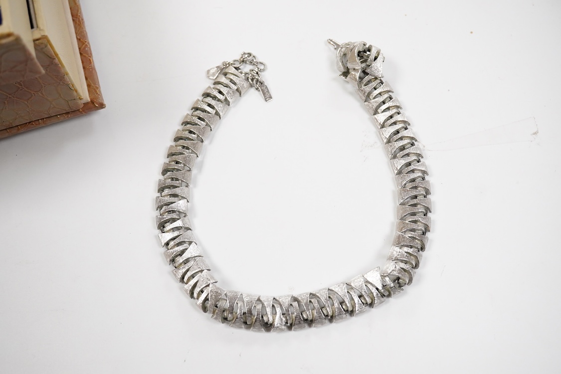 A 9ct gold bracelet, 18cm, 3.5 grams and a quantity of silver, white metal, 925 and costume jewellery, a gold plated half hunter pocket watch contained in a jewellery box.